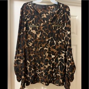 Rafaella a long sleeved blouse